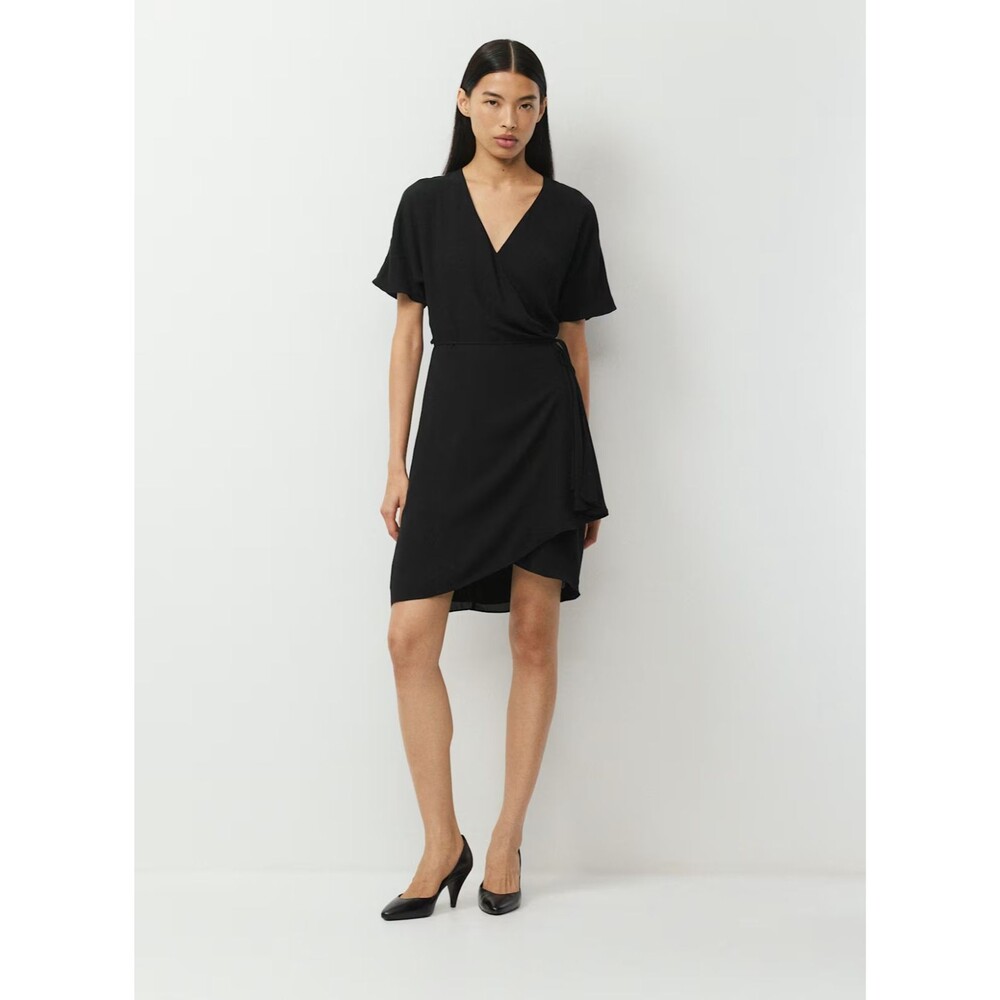 Aritzia BABATON Wallace Black Short-Sleeve Wrap Dress Size Medium